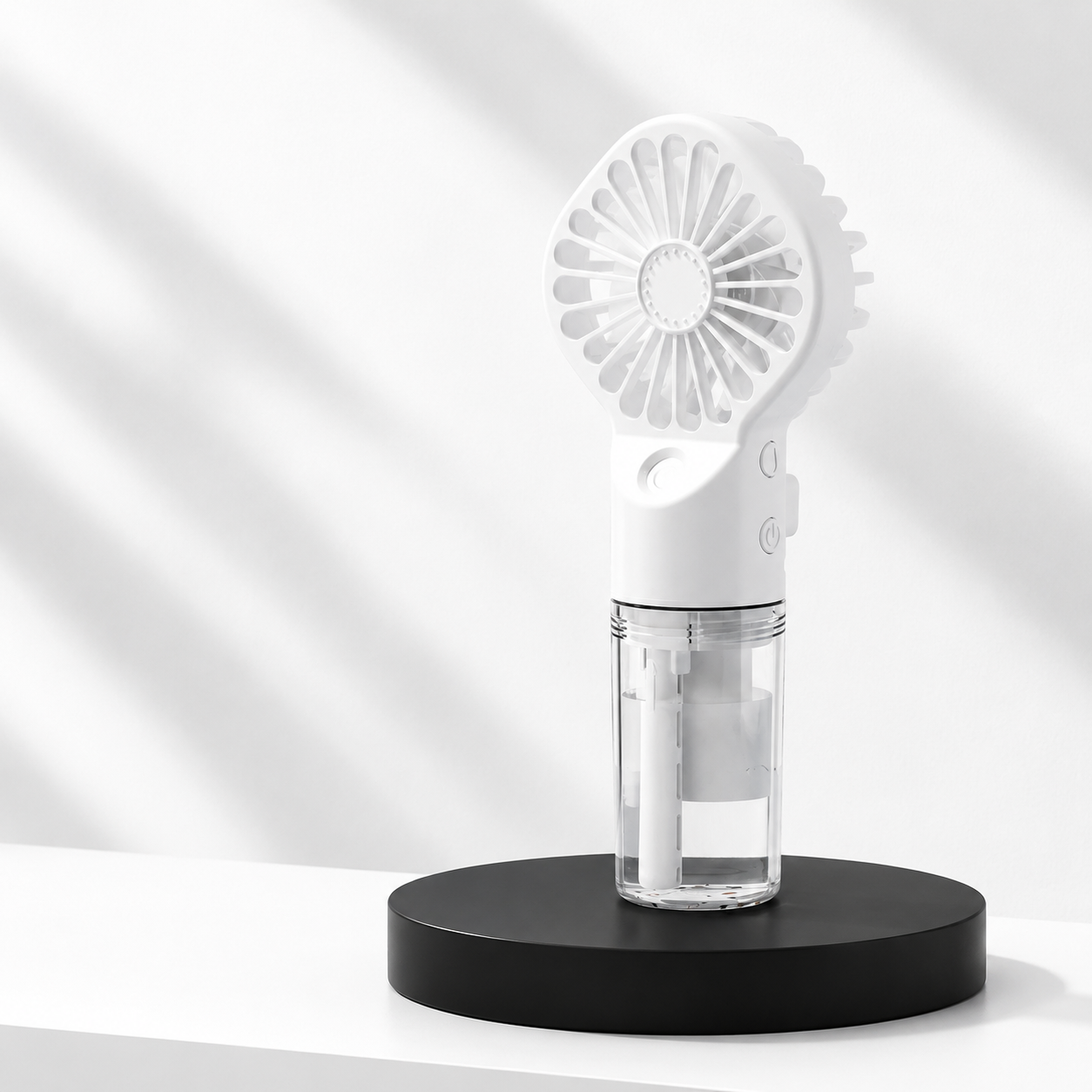 Ventilateur Brumisateur Portable — Rafraîchissement Instantané